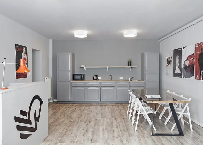 Opera Hostel Πόζναν