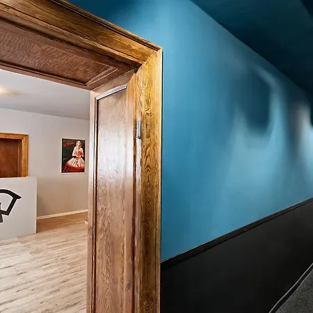 Hostel Opera Poznaň